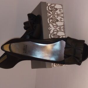 Stuart Weitzman black satin heels, sz 8